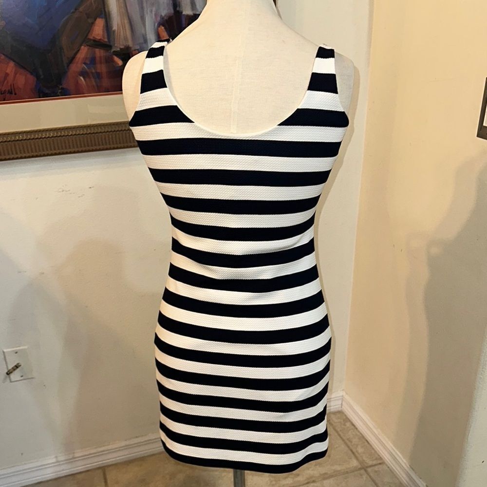 Lucy Love Navy/White Mini Bodycon Dress Size Medium - Picture 8 of 10